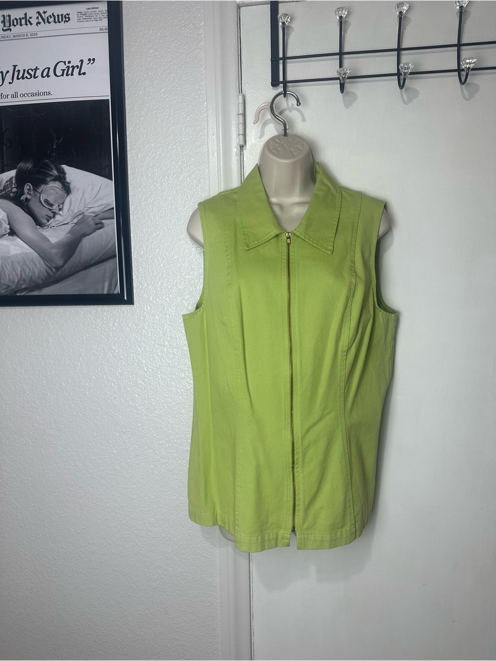 Denim&Co Lime Green Sleeveless Zip-Front Tunic